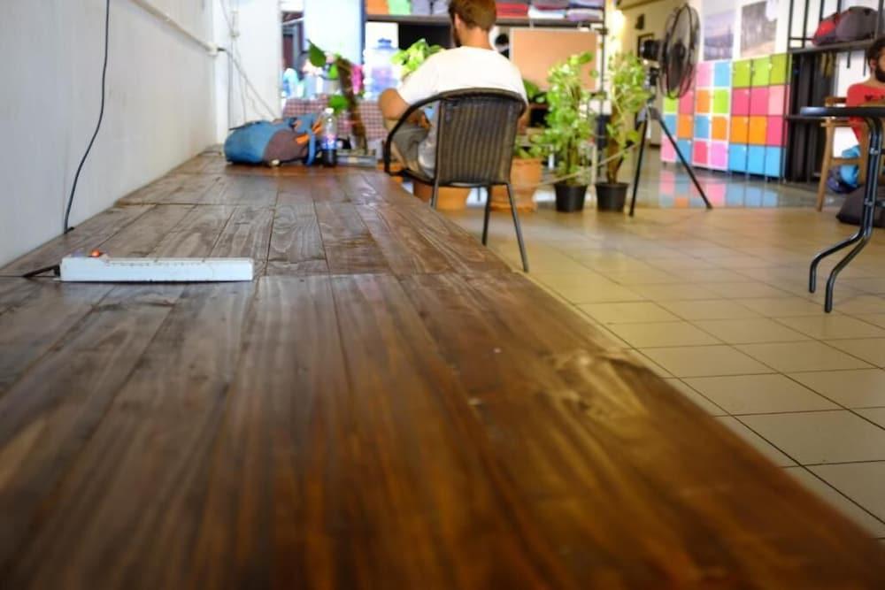 The Mixx Hostel Bangkok Eksteriør bilde